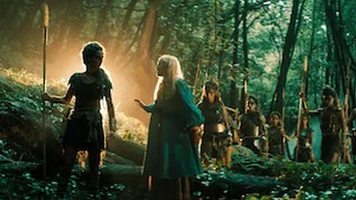 Banchete, bastarzi și înmormântări